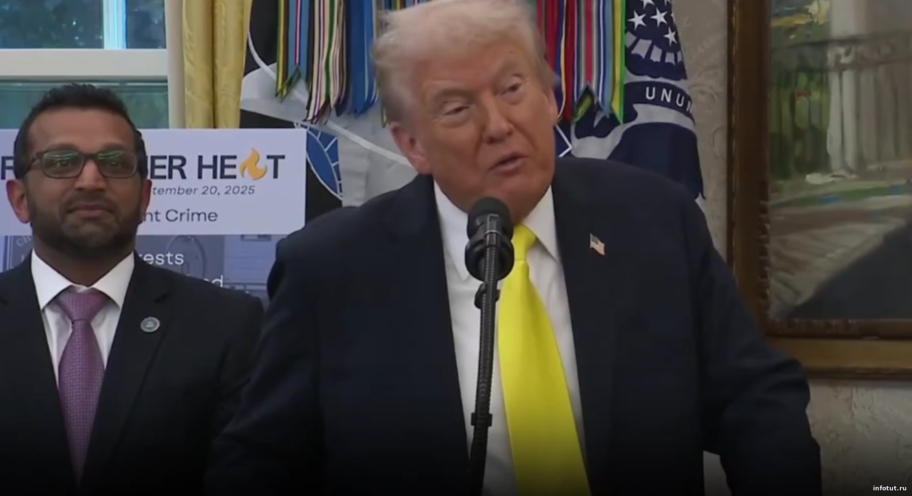 Трамп заявил, что Киев намерен перейти в наступление и ждёт решения США по оружию