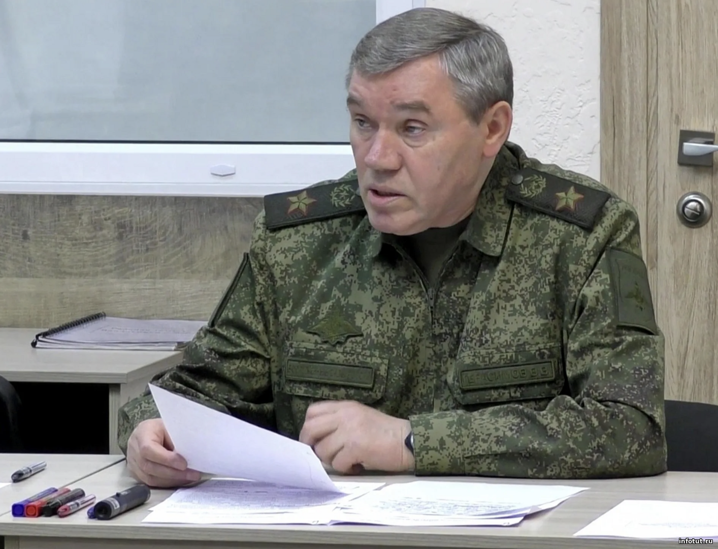 Окружённая группировка ВСУ разгромлена: Герасимов доложил Путину о продвижении войск РФ