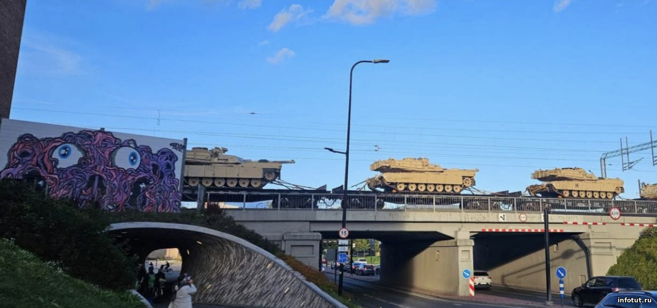 СМИ: в Эстонии у границы с Россией заметили эшелоны с бронетехникой