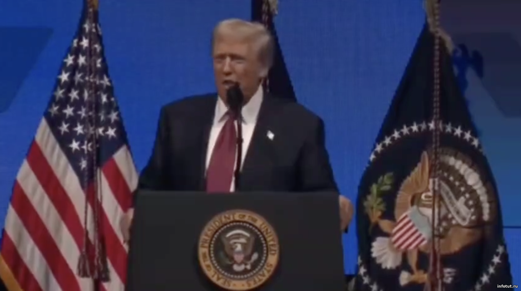 ⚡️Трамп пообещал сделать США мировой криптостолицей