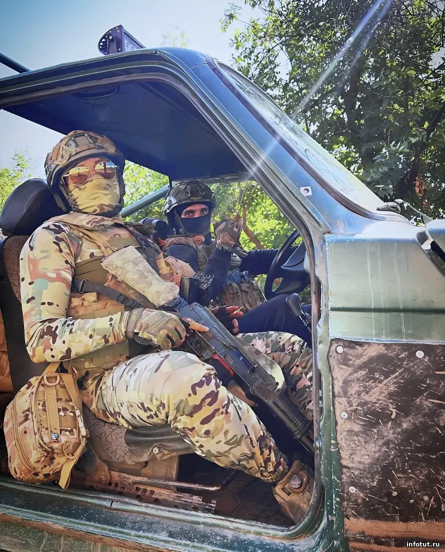 На какой срок заключается контракт с Минобороны 2025: условия, требования и выплаты