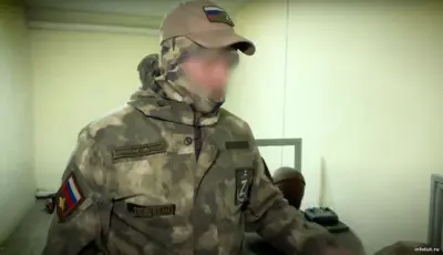 Оператор БПЛА управляет военным дроном на СВО — разведка, корректировка огня и поддержка подразделения в боевых условиях