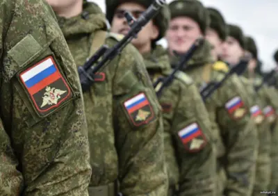 Подписание контракта на СВО в 2025 году — оформление через военкомат или куратора, документы, выплаты и льготы для контрактников