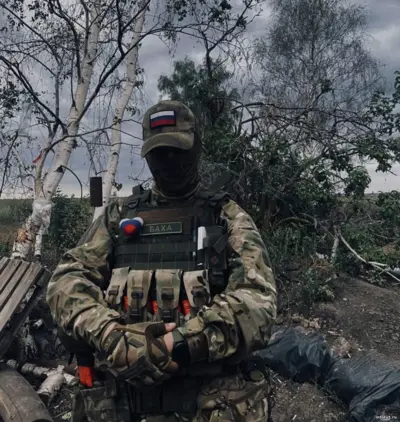 Контрактник Василий на службе в зоне СВО — получил выплаты более 2 миллионов рублей, жильё, льготы и новую стабильную жизнь после подписания контракта.