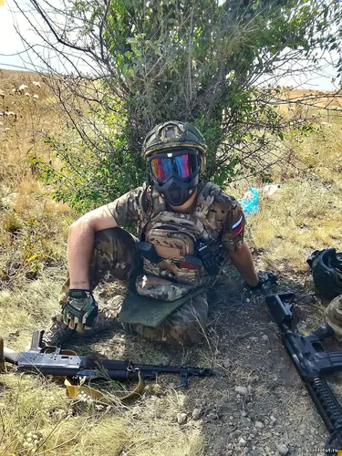 Осуждённый подписывает контракт на службу в зоне СВО вместо отбывания срока в колонии