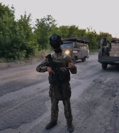 Мужчина рассказывает, сколько зарабатывает по контракту на СВО и какие льготы получил.